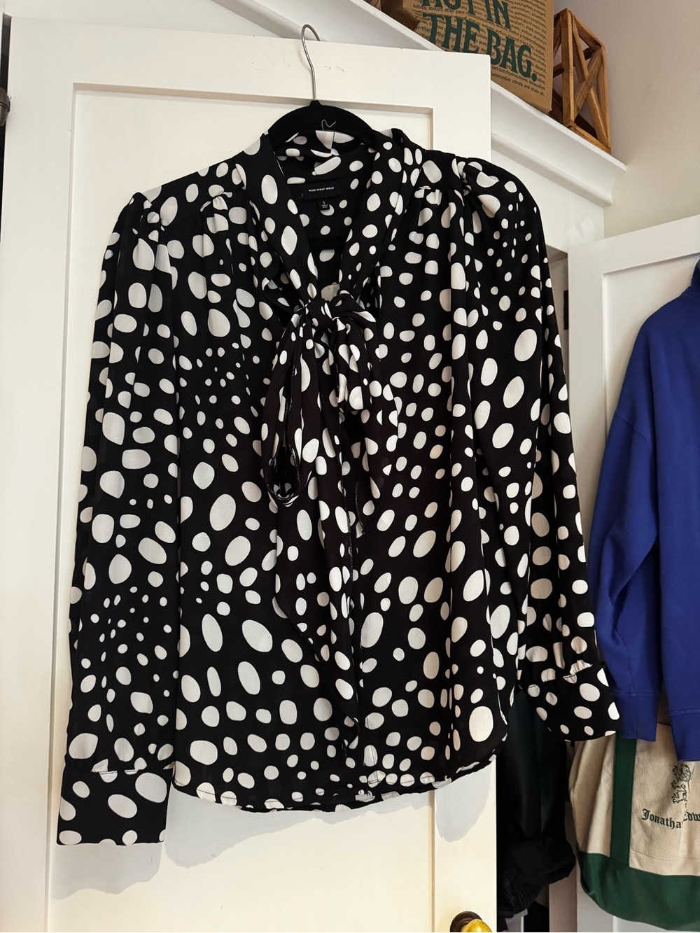 Who What Wear Black and White Polka Dot Tie-Neck Blouse